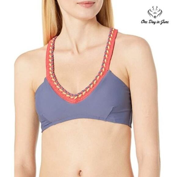 Luli Fama Atrevida Multicolor Crochet Sporty Bikini Top Swimsuit Size M - Picture 1 of 4